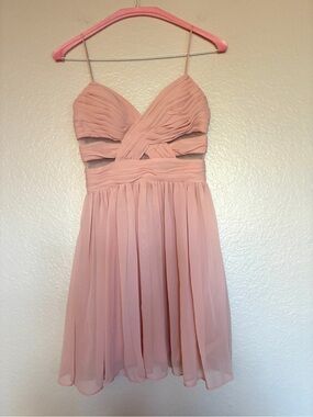 Hailey Logan Adrianna Papell Blush Pink Chiffon Mesh Slit Party Dress Size 1/2